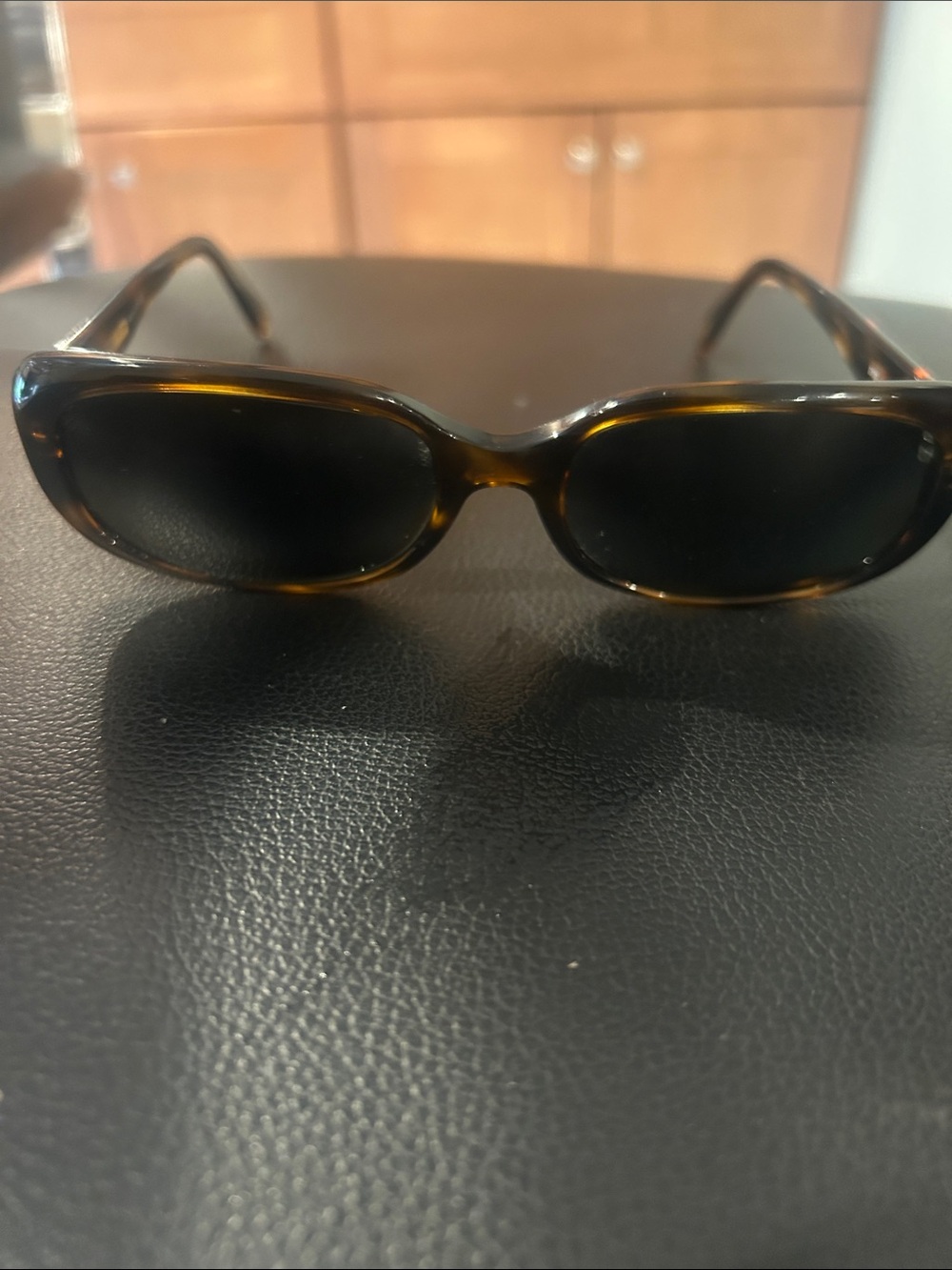 Tortoiseshell Oval Women's Sunglasses - Brown